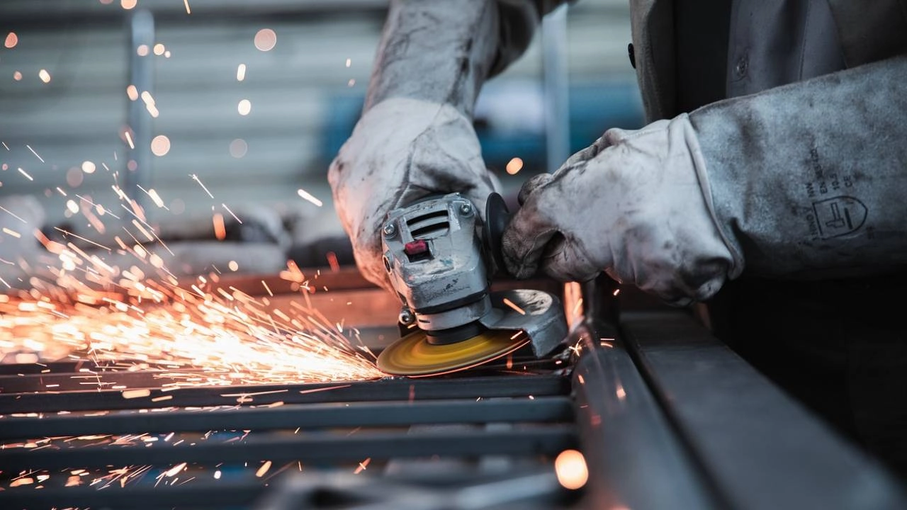 Industry-expertise-img Manufacturing Translation